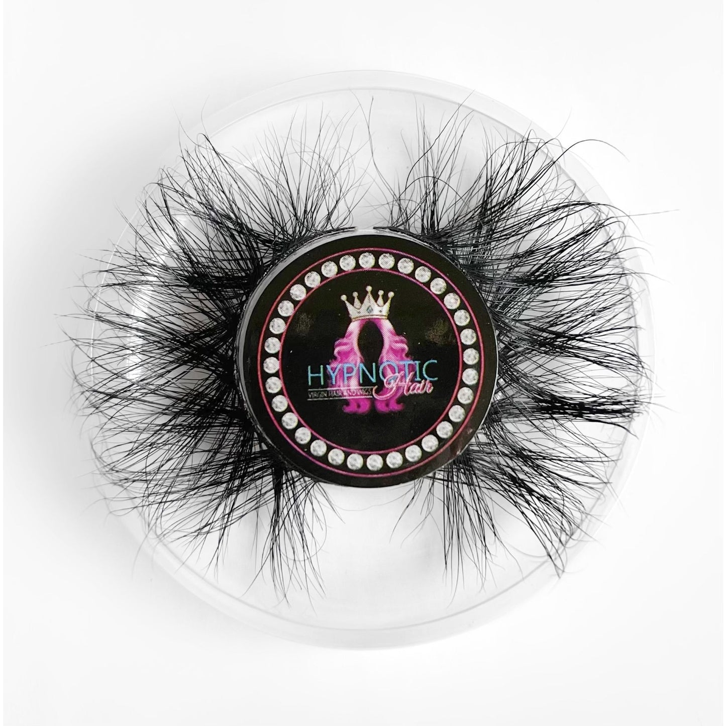 Dramatic fluffy lashes by VVS Lash in 25mm length, featuring bold volume and natural curl, ideal for enhancing larger eyes with up to 25 uses.