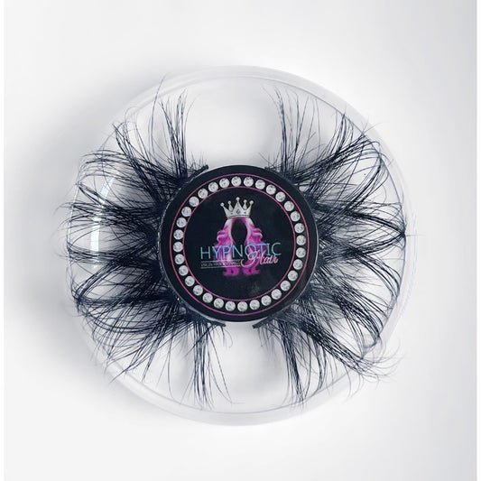 Enhance your eyes with 7 Carats 25mm dramatic lashes. Reusable up to 25 times, perfect for a bold statement.